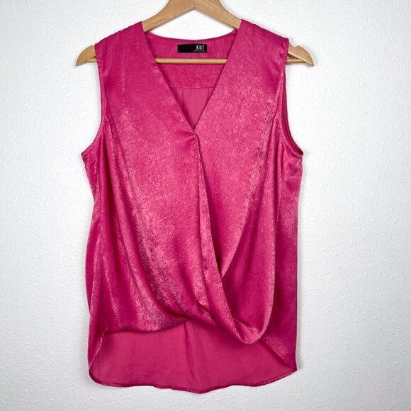 Kut from the Kloth Tops - KUT from the Kloth Hot Pink Satin V-neck Ruched Sz. M